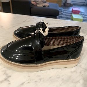 Little kids size 11 (11T) (EU 31) NWT Zara loafers